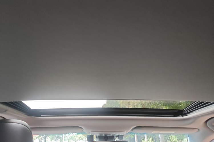 Used Toyota Camry 2021 2.0G Luxury Edition Headliner