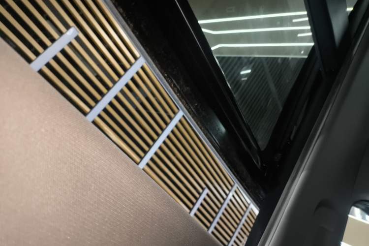 Used Toyota Camry 2021 2.5G Luxury Edition Headliner