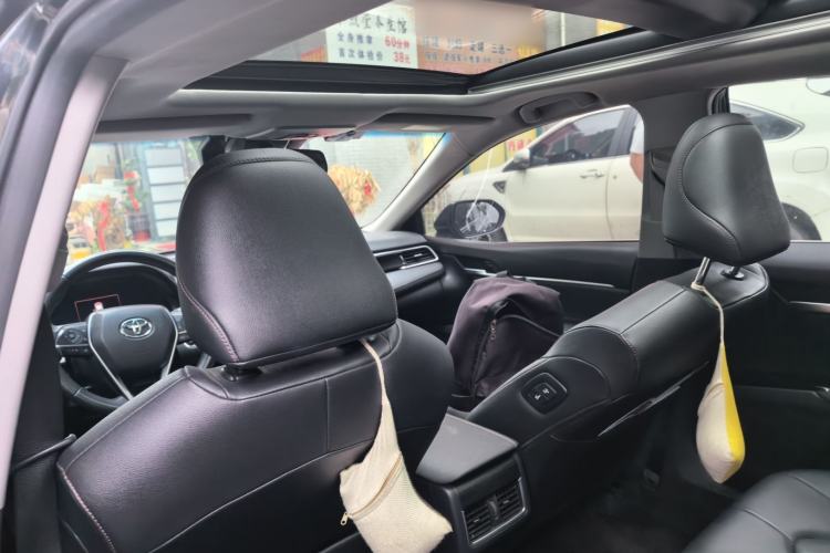 Used Toyota Camry 2021 2.5G Luxury Edition Headliner