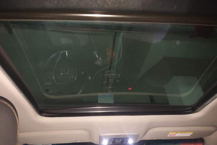 Used Toyota Camry 2021 2.5G Luxury Edition Headliner