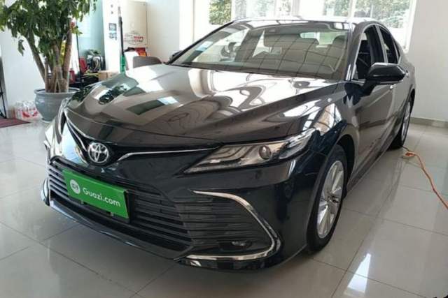 Ojetý Toyota Camry 2021 2.0G Luxury Edition