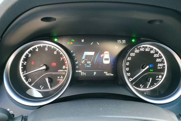 Used Toyota Camry 2021 2.0G Luxury Edition Instrument Cluster