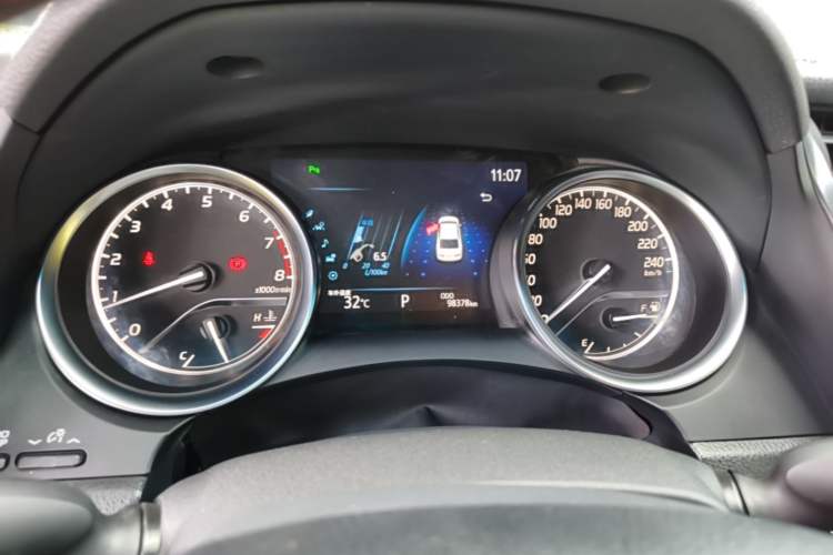 Used Toyota Camry 2021 2.0G Luxury Edition Instrument Cluster