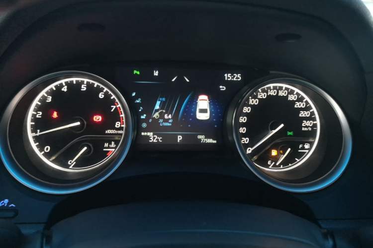 Used Toyota Camry 2021 2.0G Luxury Edition Instrument Cluster