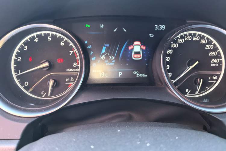 Used Toyota Camry 2021 2.0G Luxury Edition Instrument Cluster