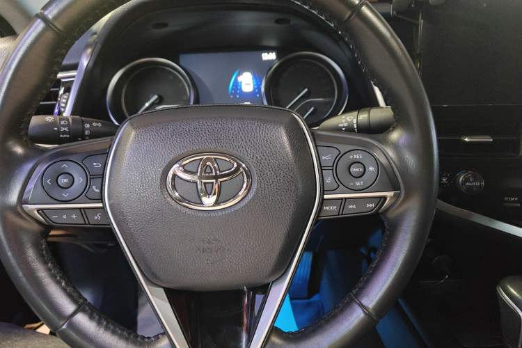 Used Toyota Camry 2021 2.0G Luxury Edition Instrument Cluster