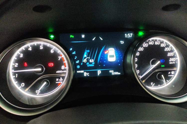 Used Toyota Camry 2021 2.0G Luxury Edition Instrument Cluster