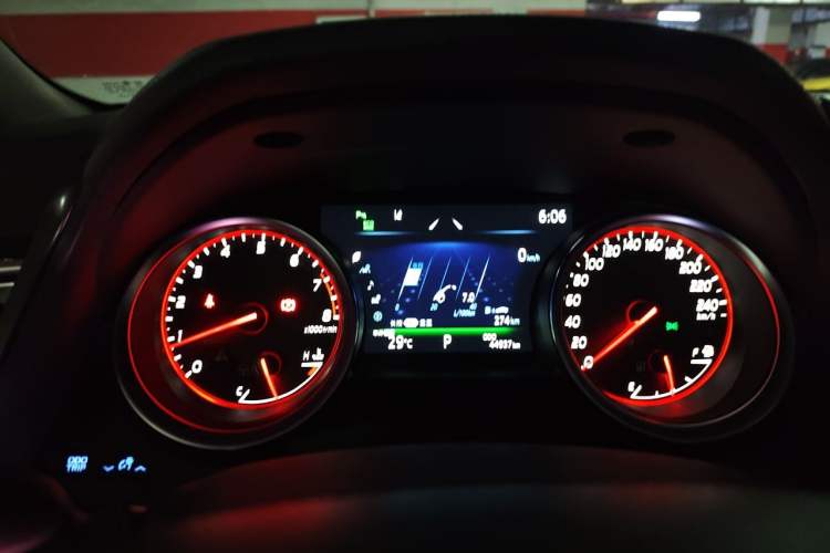 Used Toyota Camry 2021 2.0S FENGSHANG Edition Instrument Cluster