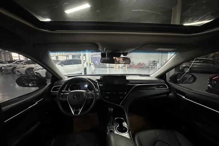 Used Toyota Camry 2021 2.0S FENGSHANG Edition Interior 1