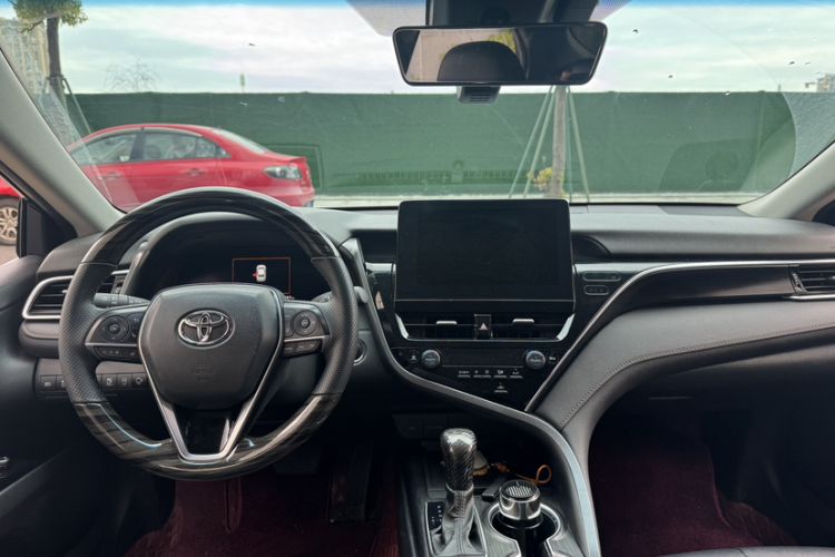 Used Toyota Camry 2021 2.5G Luxury Edition Interior 1