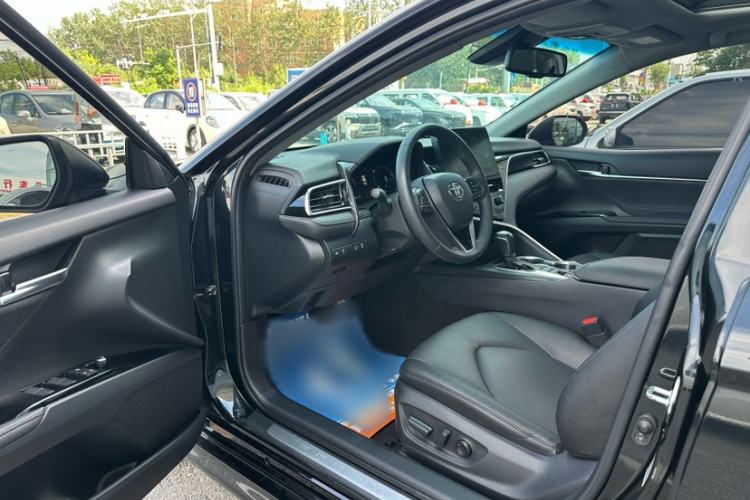 Used Toyota Camry 2021 Dual-Motor 2.5HG Luxury Edition Interior 1
