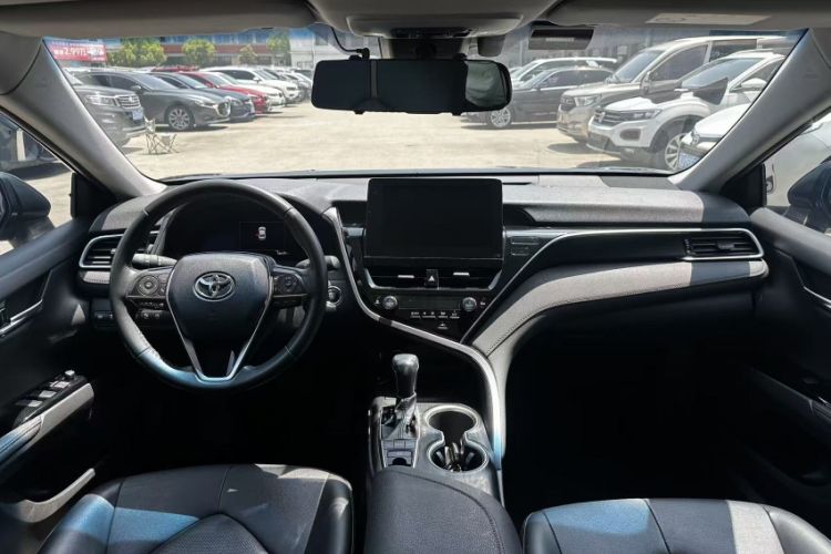 Used Toyota Camry 2021 2.5G Luxury Edition Interior 1