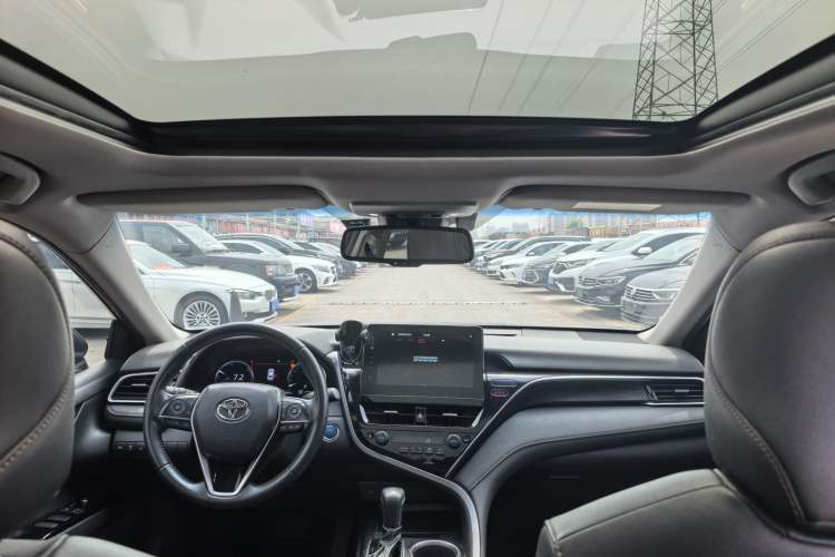 Used Toyota Camry 2021 Dual-Motor 2.5HG Luxury Edition Interior 1