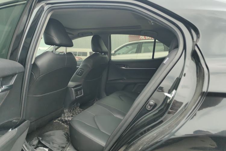 Used Toyota Camry 2021 2.5G Luxury Edition Interior 2