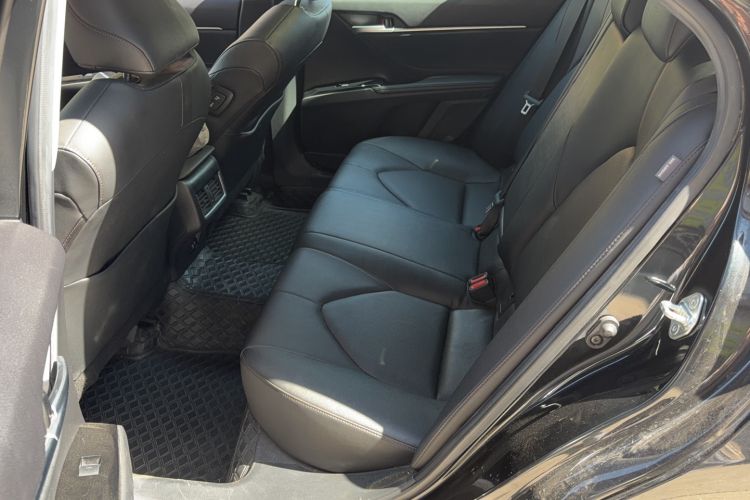 Used Toyota Camry 2021 2.5G Luxury Edition Interior 2