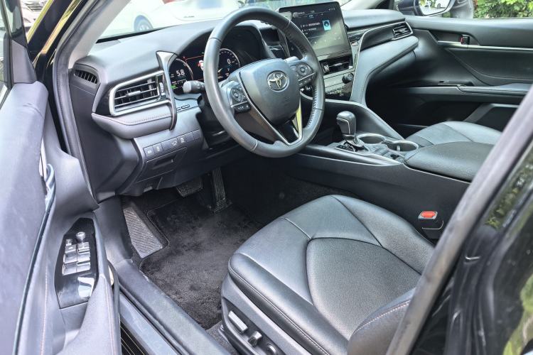 Used Toyota Camry 2021 Dual-Motor 2.5HG Luxury Edition Interior 2