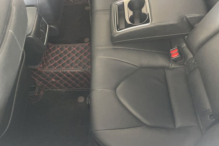 Used Toyota Camry 2021 2.0G Luxury Edition Interior 2