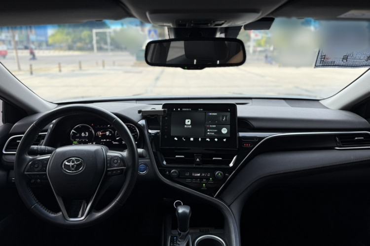 Used Toyota Camry 2021 Dual-Motor 2.5HG Luxury Edition Interior 3
