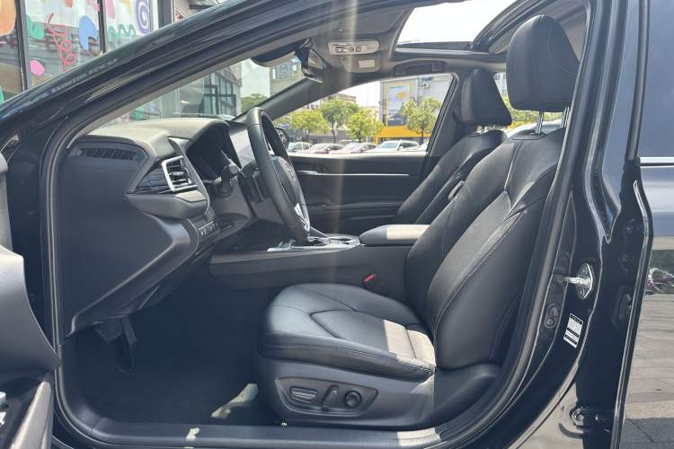 Used Toyota Camry 2021 2.5S Fēngshàng Edition Interior 3