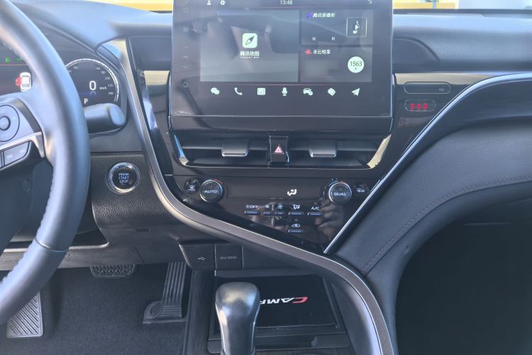 Used Toyota Camry 2021 2.5G Luxury Edition Interior 4