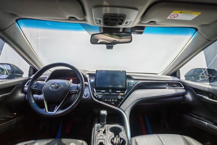 Used Toyota Camry 2021 2.5G Luxury Edition Interior 4
