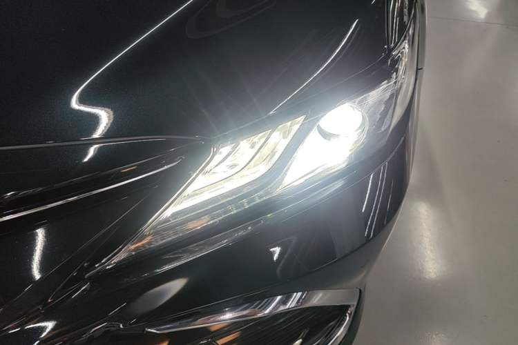 Used Toyota Camry 2021 2.5G Luxury Edition Left Front Headlight