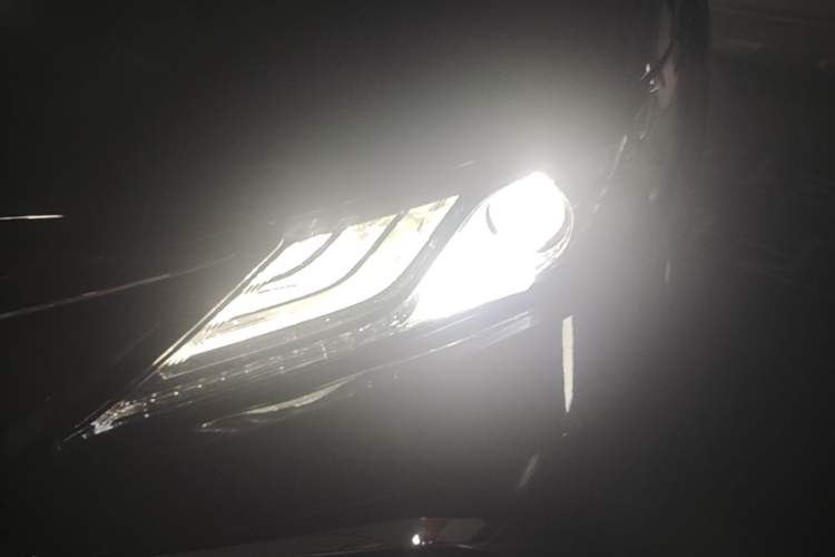 Used Toyota Camry 2021 2.5G Luxury Edition Left Front Headlight
