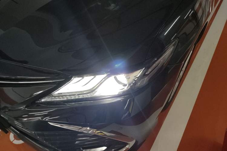 Used Toyota Camry 2021 2.0G Luxury Edition Left Front Headlight