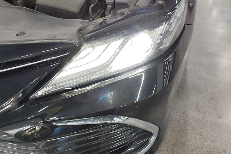 Used Toyota Camry 2021 2.0G Luxury Edition Left Front Headlight