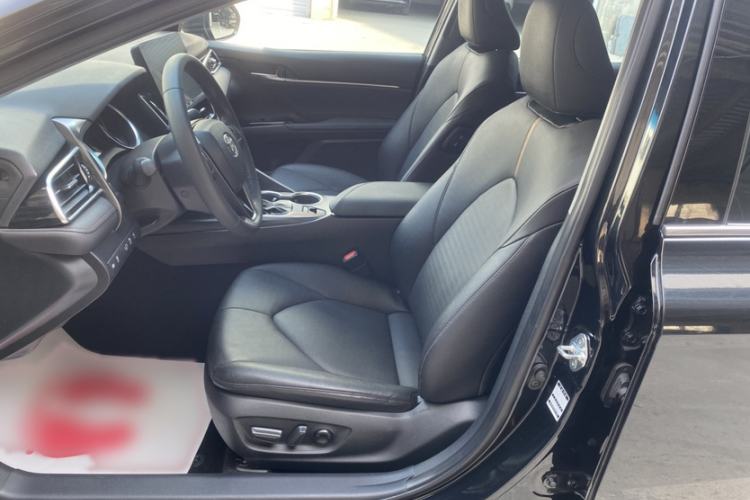 Used Toyota Camry 2021 2.0G Luxury Edition Left Front Seat