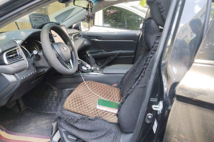 Used Toyota Camry 2021 2.0G Luxury Edition Left Front Seat
