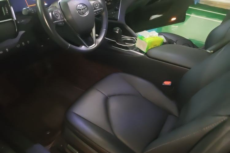 Used Toyota Camry 2021 2.5G Luxury Edition Left Front Seat