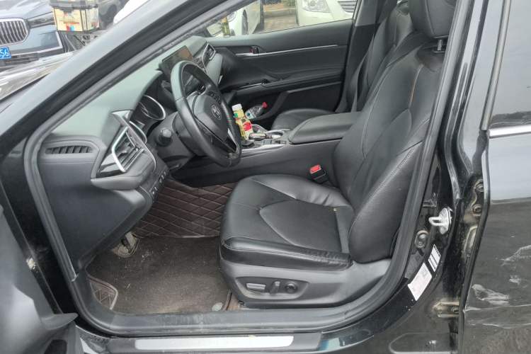 Used Toyota Camry 2021 2.0G Luxury Edition Left Front Seat