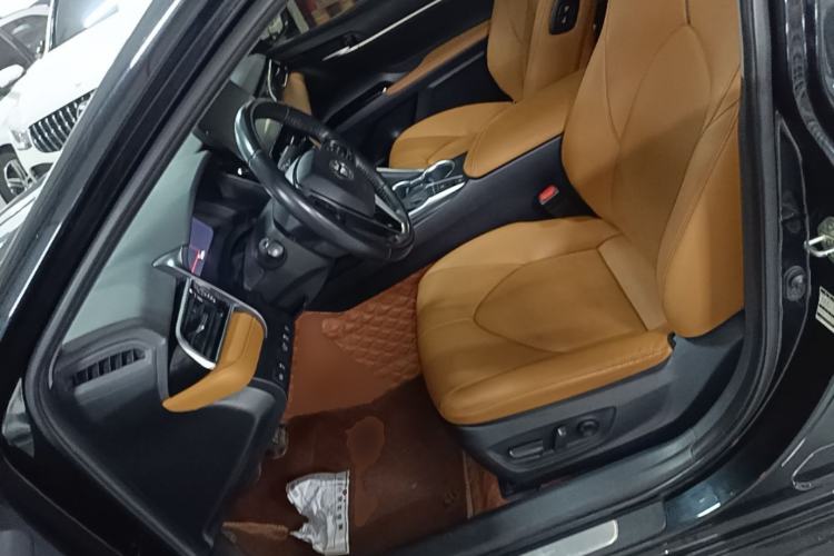 Used Toyota Camry 2021 2.5G Luxury Edition Left Front Seat