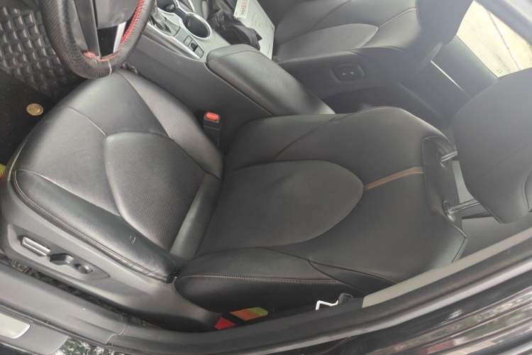 Used Toyota Camry 2021 2.0G Luxury Edition Left Front Seat