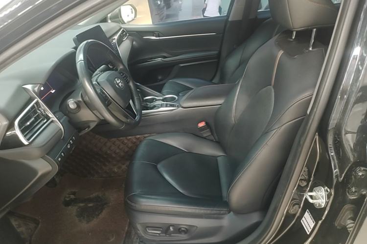 Used Toyota Camry 2021 2.5G Luxury Edition Left Front Seat