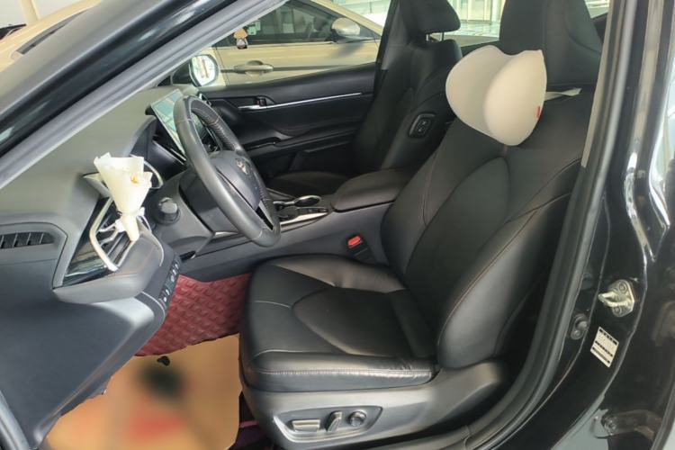 Used Toyota Camry 2021 2.0G Luxury Edition Left Front Seat