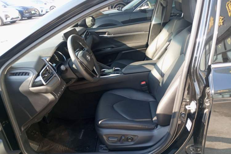 Used Toyota Camry 2021 2.0G Luxury Edition Left Front Seat