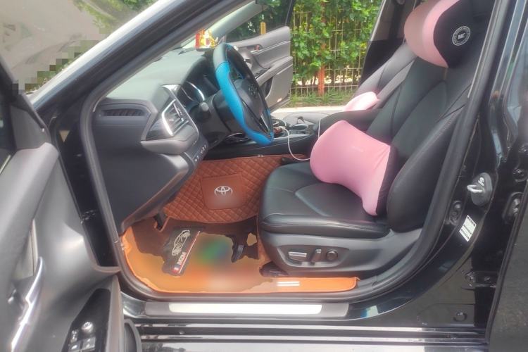 Used Toyota Camry 2021 2.0G Luxury Edition Left Front Seat