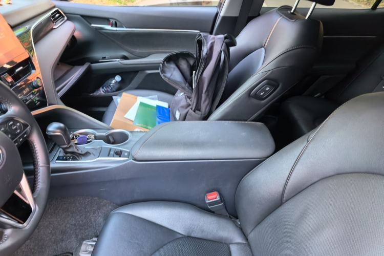 Used Toyota Camry 2021 2.0G Luxury Edition Left Front Seat
