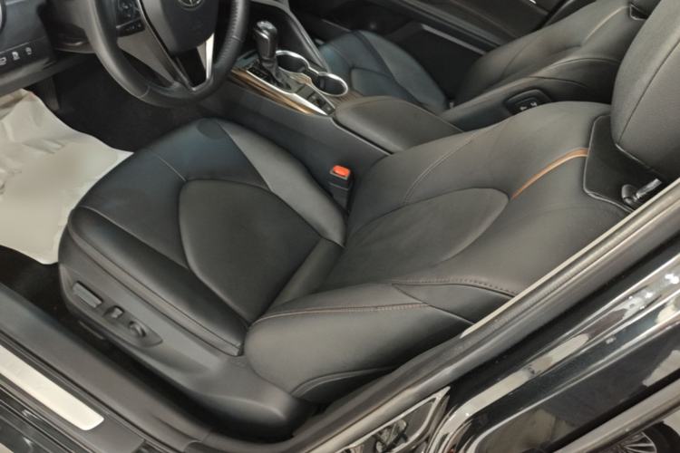Used Toyota Camry 2021 2.0G Luxury Edition Left Front Seat