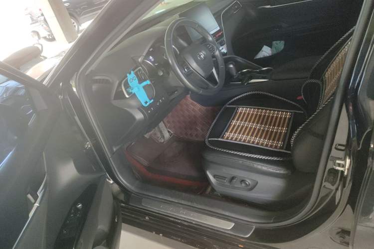 Used Toyota Camry 2021 2.0G Luxury Edition Left Front Seat