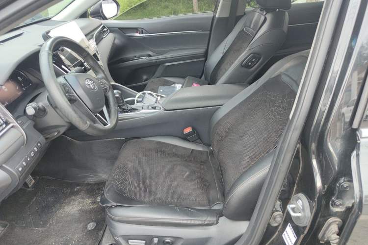 Used Toyota Camry 2021 2.5G Luxury Edition Left Front Seat