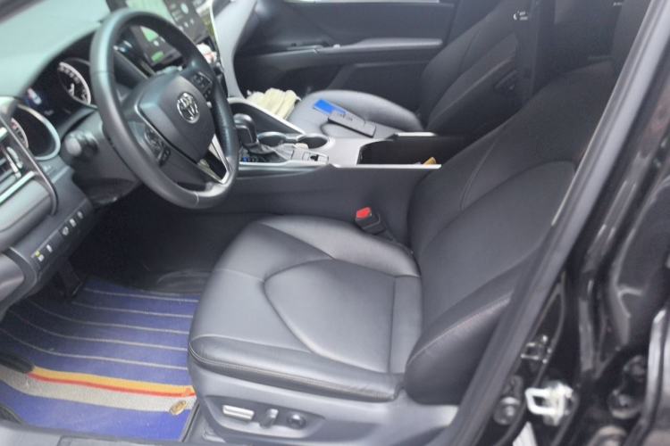 Used Toyota Camry 2021 2.0G Luxury Edition Left Front Seat