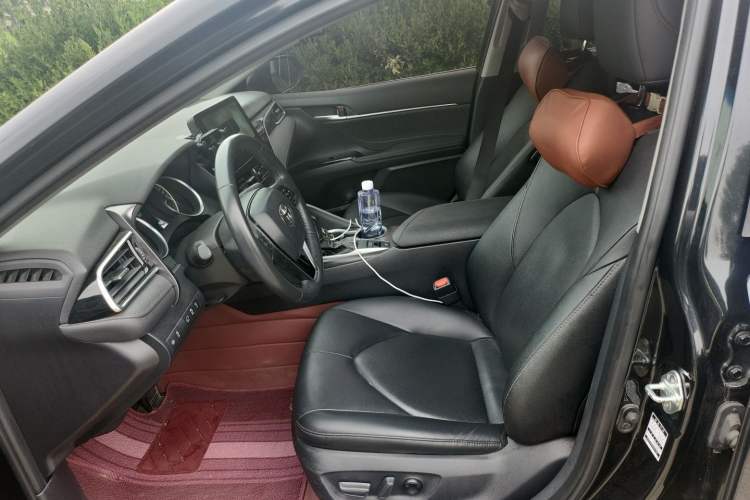 Used Toyota Camry 2021 2.0G Luxury Edition Left Front Seat
