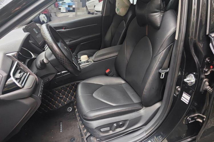 Used Toyota Camry 2021 2.0G Luxury Edition Left Front Seat