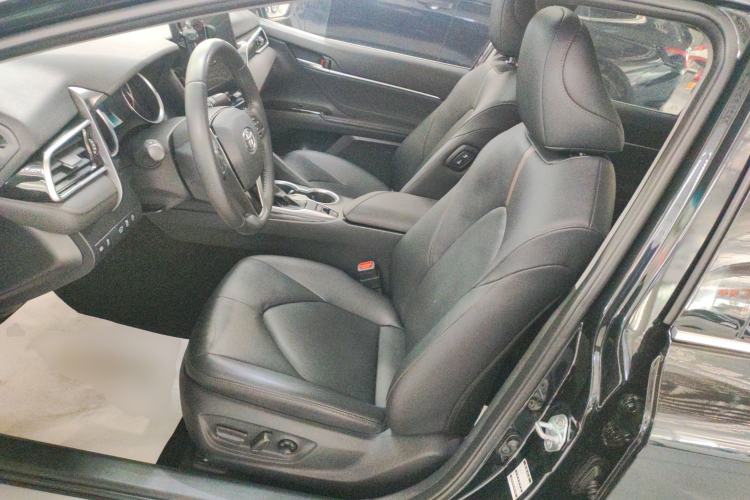 Used Toyota Camry 2021 2.0G Luxury Edition Left Front Seat