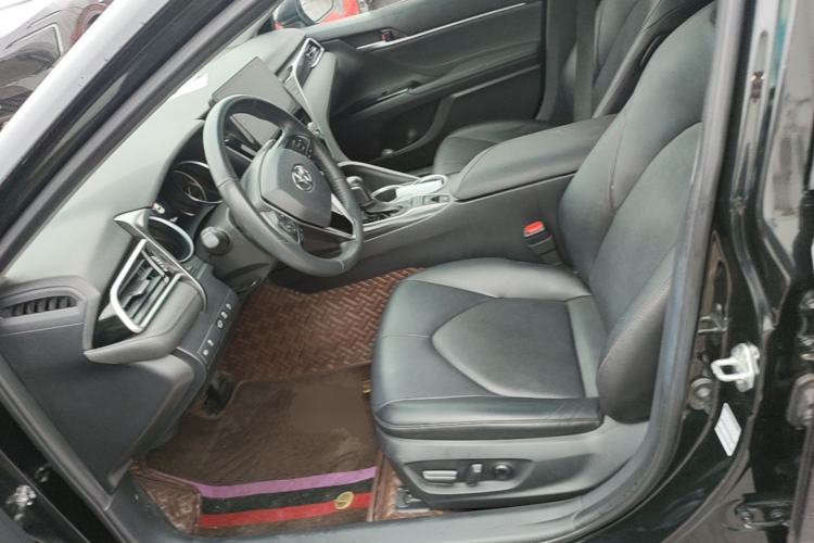 Used Toyota Camry 2021 2.0G Luxury Edition Left Front Seat