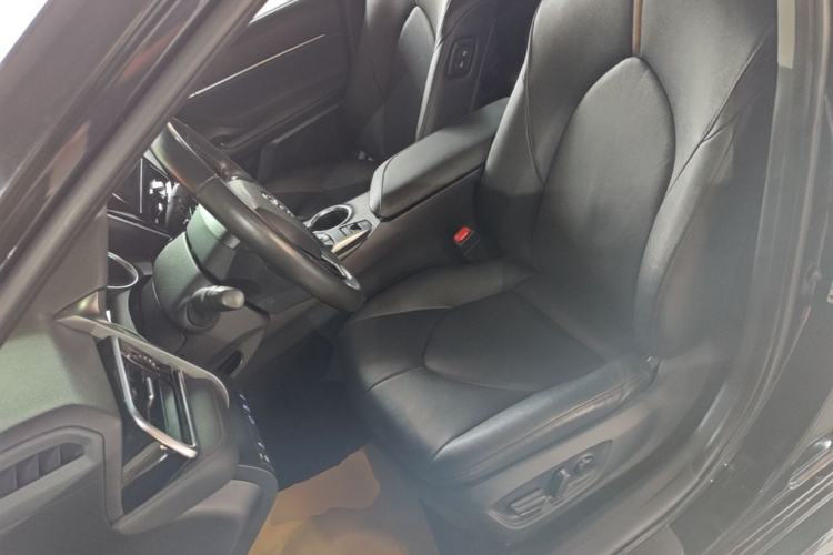 Used Toyota Camry 2021 2.0G Luxury Edition Left Front Seat