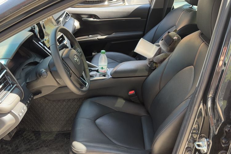 Used Toyota Camry 2021 2.5G Luxury Edition Left Front Seat